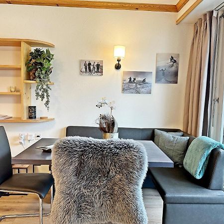 Ferienwohnung 45m2 Alpenschick mit Ausblick - Pool - 2P. - E405 St. Moritz Exterior foto