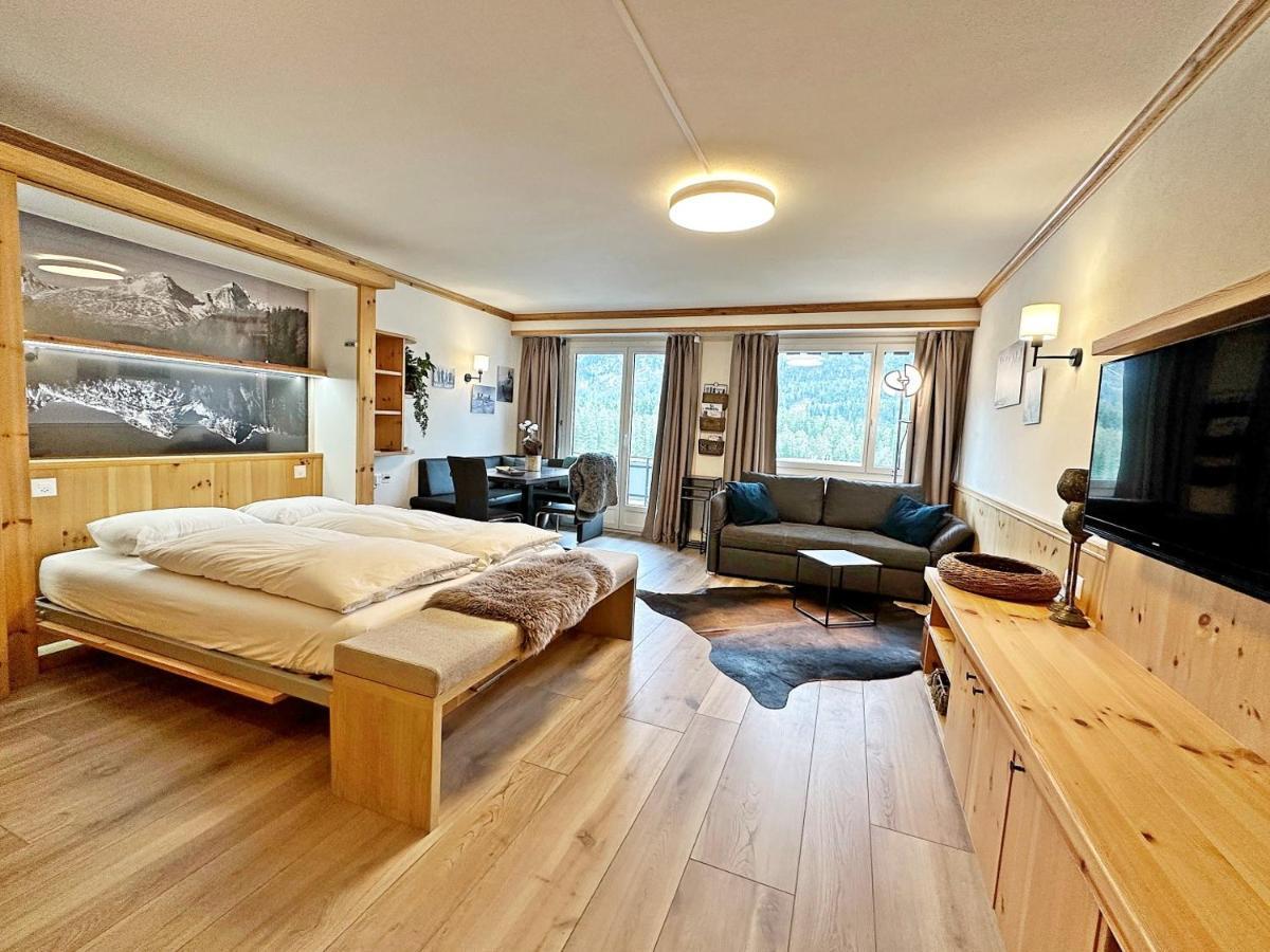 Ferienwohnung 45m2 Alpenschick mit Ausblick - Pool - 2P. - E405 St. Moritz Exterior foto