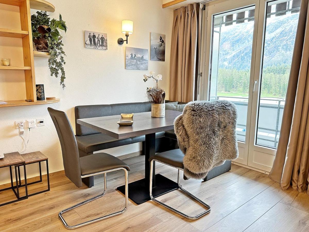 Ferienwohnung 45m2 Alpenschick mit Ausblick - Pool - 2P. - E405 St. Moritz Exterior foto