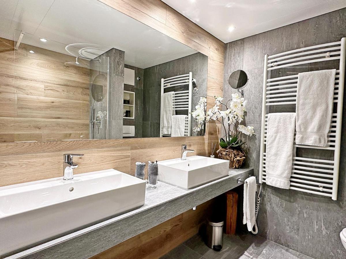 Ferienwohnung 45m2 Alpenschick mit Ausblick - Pool - 2P. - E405 St. Moritz Exterior foto